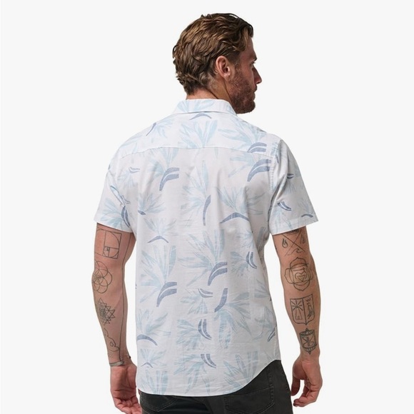 Travis Mathew Light Blue and White Casual  Button Down - Picture 2 of 6